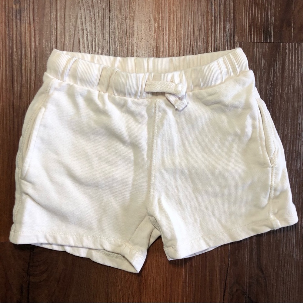ZARA Toddler Cream Elastic Waist Pockets Shorts Size 2T-3T